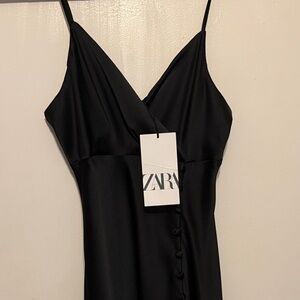 Zara elegant satin dress with buttons